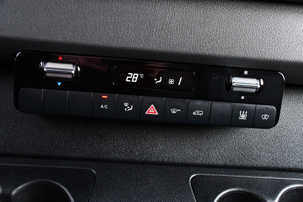Mercedes-Benz Sprinter 316 2.2 CDI L2H2 PB Edition Full Options! 360 Camera, Cruise, LED, Carplay, Leder, 10,5'' Mbux, Stoelverwarming, NAVI, Automaat, Uniek!