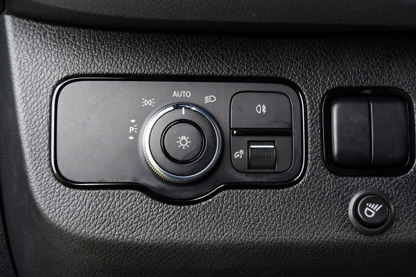 Mercedes-Benz Sprinter 316 2.2 CDI L2H2 PB Edition Full Options! 360 Camera, Cruise, LED, Carplay, Leder, 10,5'' Mbux, Stoelverwarming, NAVI, Automaat, Uniek!