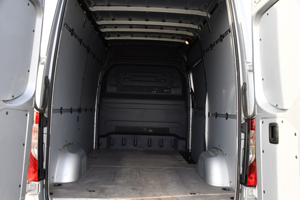 Mercedes-Benz Sprinter 316 2.2 CDI L2H2 PB Edition Full Options! 360 Camera, Cruise, LED, Carplay, Leder, 10,5'' Mbux, Stoelverwarming, NAVI, Automaat, Uniek!