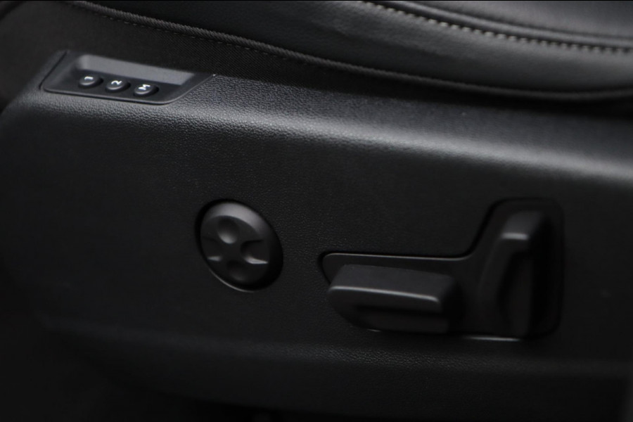 Opel Grandland X 1.6 Turbo Ultimate / PANO / KEYLESS / 360 / VOLLEDIG UITGEVOERD!