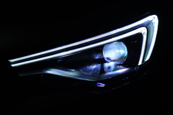 Opel Grandland X 1.6 Turbo Ultimate / PANO / KEYLESS / 360 / VOLLEDIG UITGEVOERD!