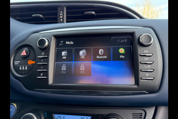 Toyota Yaris 1.5 Hybrid Bi-Tone 1e eigenaar, NAP, KeyLess, Camera