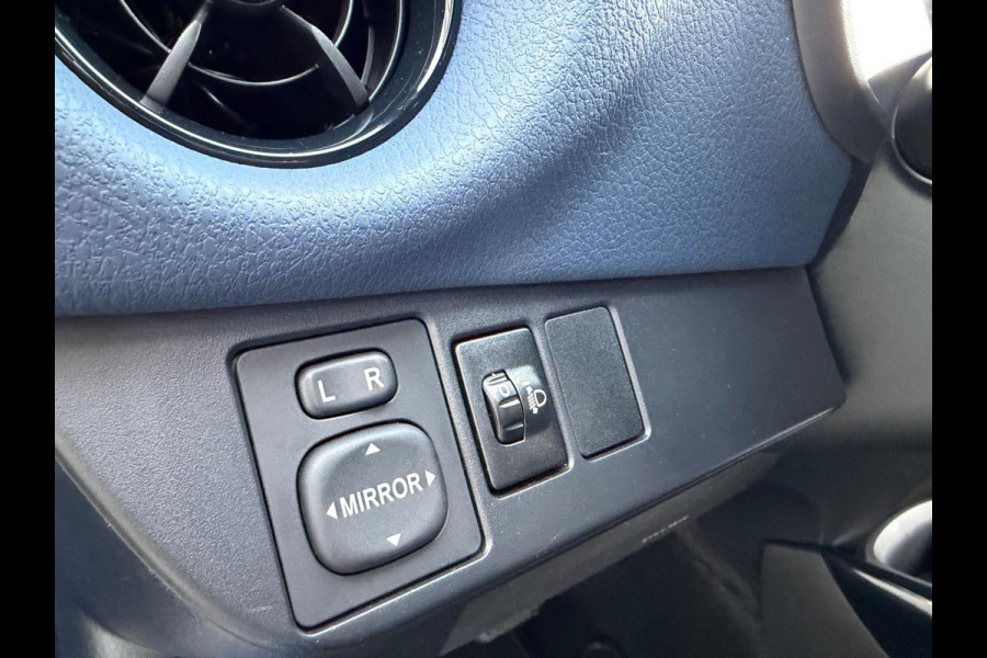Toyota Yaris 1.5 Hybrid Bi-Tone 1e eigenaar, NAP, KeyLess, Camera