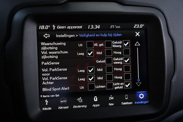 Jeep Renegade 1.3T Limited / LED / KEYLESS / CAMERA / CARPLAY / STUUR+STOELVERW