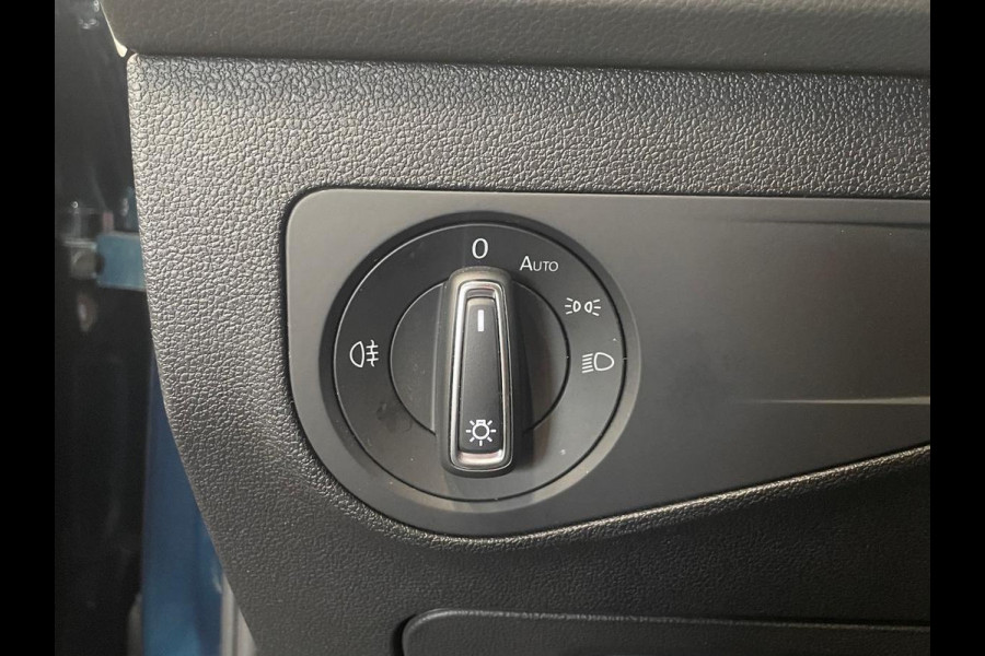 Volkswagen Tiguan 1.4 TSI 245pk eHybrid Life Business Panoramadak Navigatie Apple Carplay/Android Auto Camera Parkeersensoren Adaptive Cruise Control Elektrische achterklep Virtual Cockpit Lichtmetalen velgen Climate Control