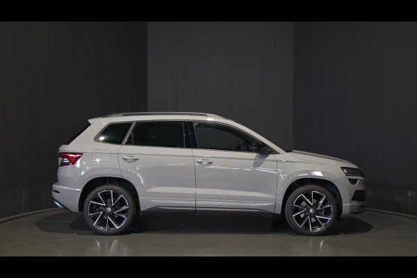 Škoda Karoq 1.5 TSI ACT Sportline | Pano | Carplay | Camera