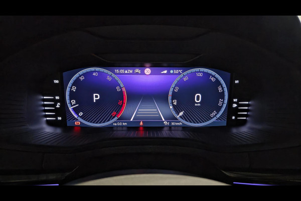 Škoda Karoq 1.5 TSI ACT Sportline | Pano | Carplay | Camera