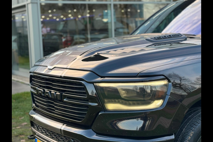 RAM 1500 BJ2024 5.7 V8 4x4 Laramie Night 22inch / PANO / LPG / NL-AUTO