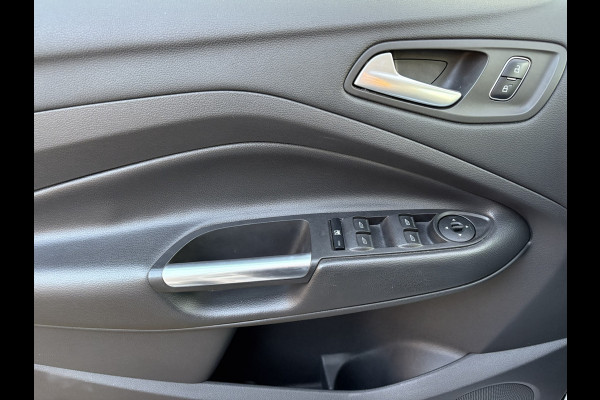 Ford Escape 2.0L EcoBoost SE 4WD