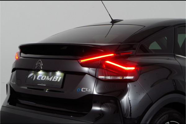 Citroën Ë-C4 Citroën ë-C4 Shine 50kWh 3- fase | Camera | Navigatie | Adaptive Cruise Control | Pano | Camera | Navigatie | Adaptive Cruise Control | Pano