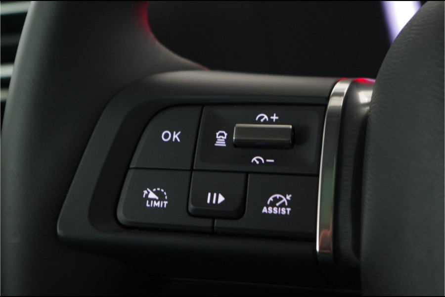 Citroën Ë-C4 Citroën ë-C4 Shine 50kWh 3- fase | Camera | Navigatie | Adaptive Cruise Control | Pano | Camera | Navigatie | Adaptive Cruise Control | Pano