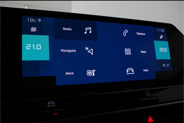 Citroën Ë-C4 Citroën ë-C4 Shine 50kWh 3- fase | Camera | Navigatie | Adaptive Cruise Control | Pano | Camera | Navigatie | Adaptive Cruise Control | Pano