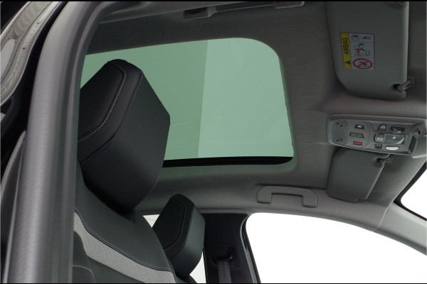 Citroën Ë-C4 Citroën ë-C4 Shine 50kWh 3- fase | Camera | Navigatie | Adaptive Cruise Control | Pano | Camera | Navigatie | Adaptive Cruise Control | Pano