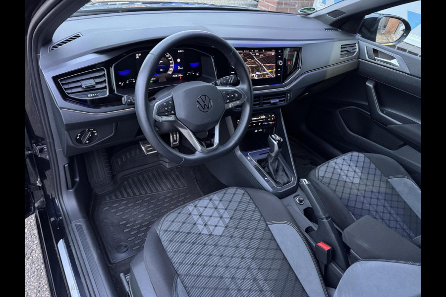 Volkswagen Taigo 1.0 TSI 3x R-Line DSG Matrix LED ACC 18 inch Camera LaneAssist Frontassist Garantie