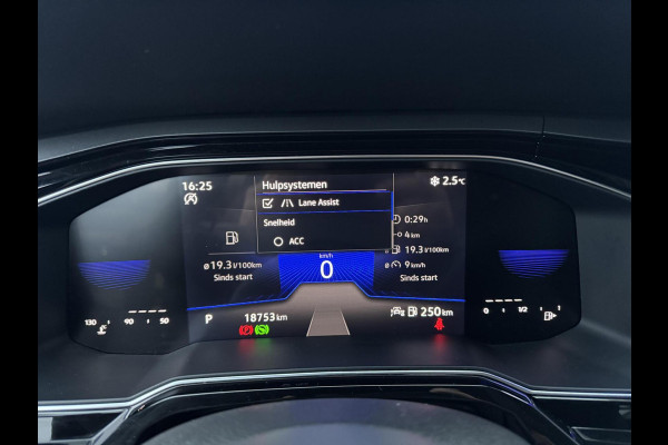 Volkswagen Taigo 1.0 TSI 3x R-Line DSG Matrix LED ACC 18 inch Camera LaneAssist Frontassist Garantie