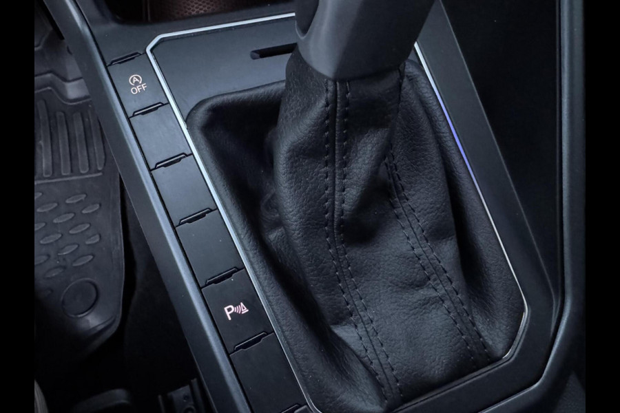 Volkswagen Taigo 1.0 TSI 3x R-Line DSG Matrix LED ACC 18 inch Camera LaneAssist Frontassist Garantie