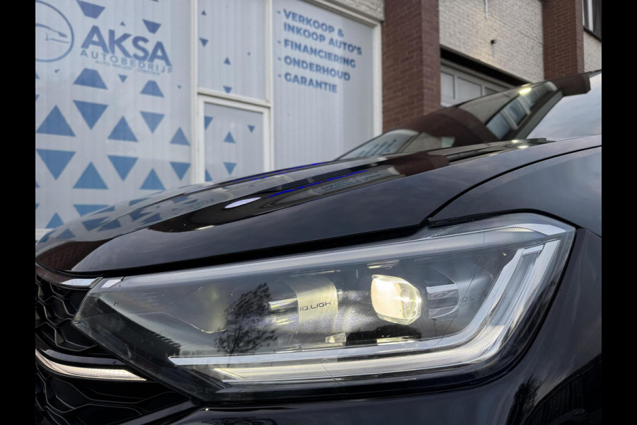 Volkswagen Taigo 1.0 TSI 3x R-Line DSG Matrix LED ACC 18 inch Camera LaneAssist Frontassist Garantie