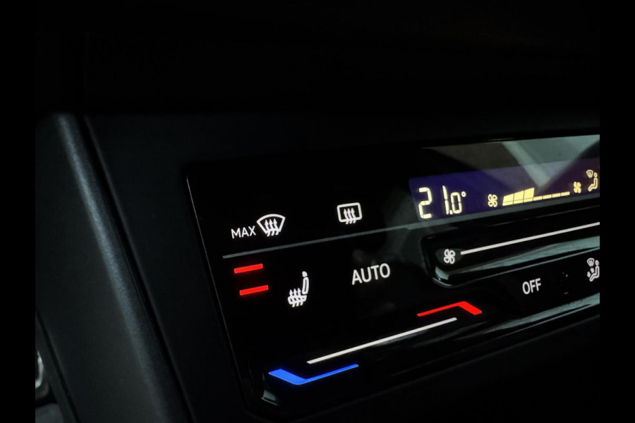 Volkswagen Taigo 1.0 TSI 3x R-Line DSG Matrix LED ACC 18 inch Camera LaneAssist Frontassist Garantie