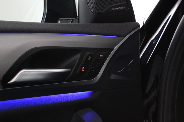 BMW X4 M40i High Executive 354pk > Pano.scuif/360°/H&K/Driving Assistant Plus