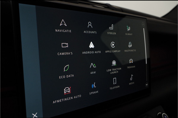 Land Rover Defender 110 2.0 P300e 110 X-Dynamic HSE > 300pk/Black pakket/Head-up/22inch/Trekhaak/Smart View...