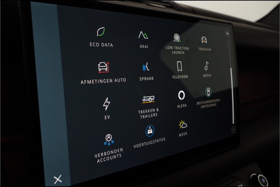 Land Rover Defender 110 2.0 P300e 110 X-Dynamic HSE > 300pk/Black pakket/Head-up/22inch/Trekhaak/Smart View...