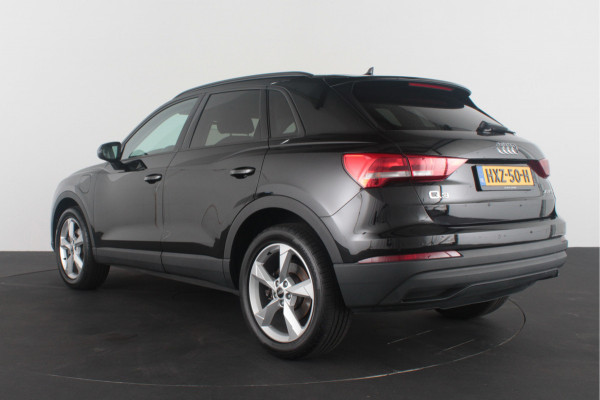 Audi Q3 45 TFSI e edition > 245pk/Leer/19inch/keyless/Stoelverwarming/Plug in-hybride...