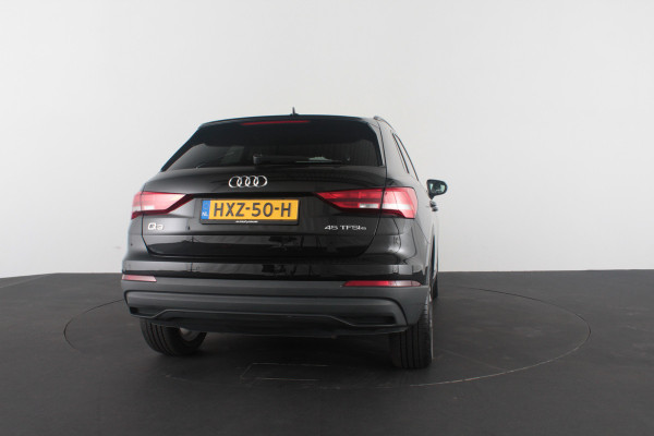 Audi Q3 45 TFSI e edition > 245pk/Leer/19inch/keyless/Stoelverwarming/Plug in-hybride...