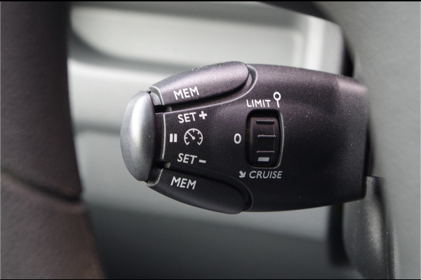 Opel Vivaro 2.0 CDTI L3H1 Edition >145pk/Trekhaak/Apple Carplay/Android Auto...