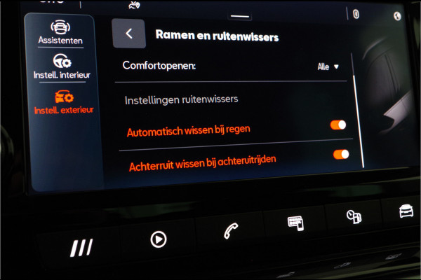 Seat Arona 1.0 TSI Style > Camera/17inch/stoelverwarming/cruise control...