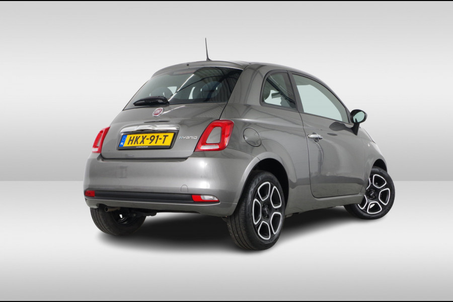 Fiat 500 1.0 Hybrid Club > Cruise control/Apple carplay/Android/Donkere hemelbekleding