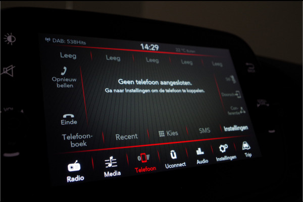 Fiat 500 1.0 Hybrid Club > Cruise control/Apple carplay/Android/Donkere hemelbekleding