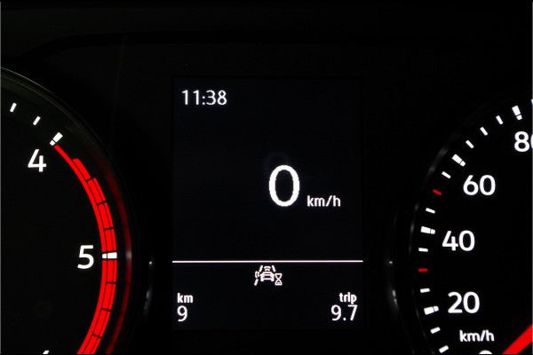 Volkswagen Crafter 35t 2.0 TDI L3H2 > BPM vrij!\Camera/cruise control/Apple Carplay/Android Auto/parkeersensor voor en achter Lease ook mogelijk!