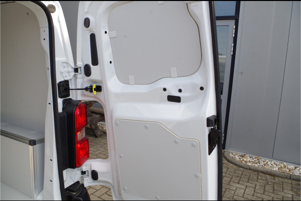 Citroën Jumpy Citroën 1.5 BlueHDI 100 L2 > (nieuw) Camera/incl. Betimmering > Laadruimte-pakket | 1679 | Lease ook mogelijk!