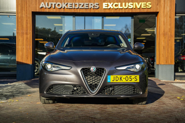 Alfa Romeo Giulia 2.0 T AWD Gepantserd 280 PK | Diplomatiek veiligheidsglas | Ex-regeringsauto Italië | Unieke historie