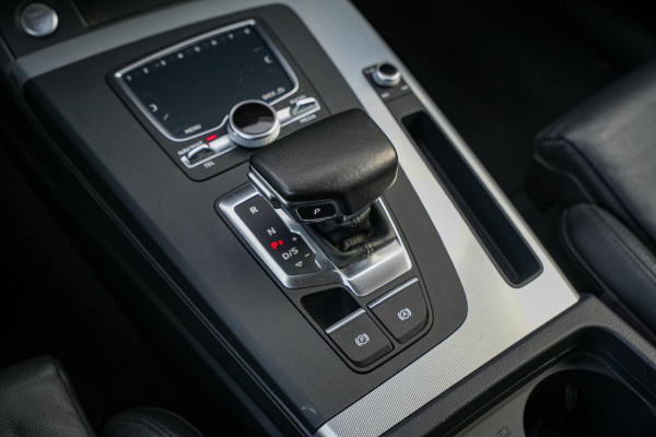 Audi Q5 2.0 TFSI quattro Sport Pro Line Navigatie PDC LED Cruise Stoelverw.