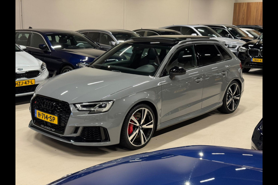 Audi RS3 Sportback 2.5 TFSI Quattro, Pano, Virtual, Apple Carplay, Black Pack, Cam, Blind Spot, Dynamisch, Dealer Onderhouden