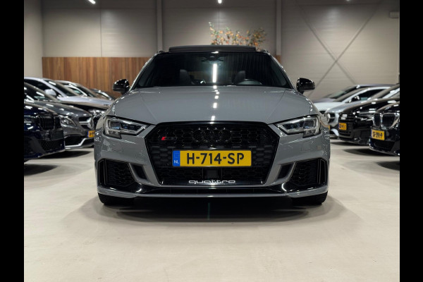 Audi RS3 Sportback 2.5 TFSI Quattro, Pano, Virtual, Apple Carplay, Black Pack, Cam, Blind Spot, Dynamisch, Dealer Onderhouden