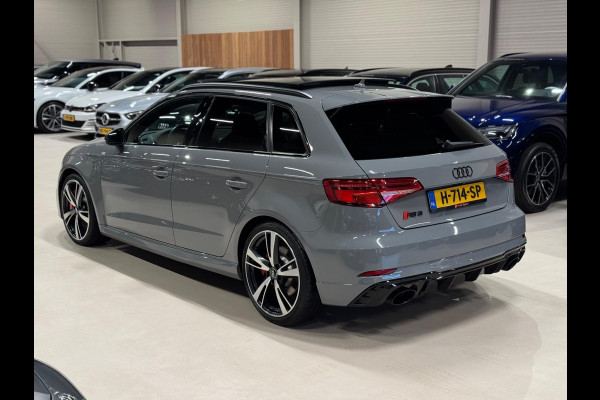 Audi RS3 Sportback 2.5 TFSI Quattro, Pano, Virtual, Apple Carplay, Black Pack, Cam, Blind Spot, Dynamisch, Dealer Onderhouden