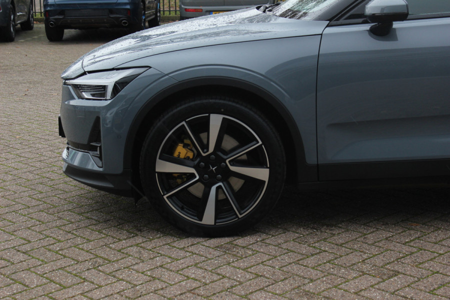 Polestar 2 Long Range Dual Motor Launch Edition 78kWh / Full option! / SoH 92.8% / Trekhaak / Panoramadak / 360Camera / Luxe Leder / Keyless / 19'' / Stuurverwarming / Navigatie / DAB / ACC / Virtual Cockpit