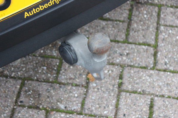 Polestar 2 Long Range Dual Motor Launch Edition 78kWh / Full option! / SoH 92.8% / Trekhaak / Panoramadak / 360Camera / Luxe Leder / Keyless / 19'' / Stuurverwarming / Navigatie / DAB / ACC / Virtual Cockpit