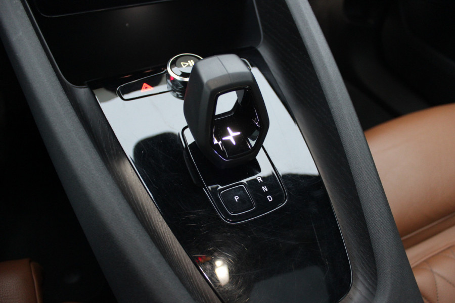 Polestar 2 Long Range Dual Motor Launch Edition 78kWh / Full option! / SoH 92.8% / Trekhaak / Panoramadak / 360Camera / Luxe Leder / Keyless / 19'' / Stuurverwarming / Navigatie / DAB / ACC / Virtual Cockpit