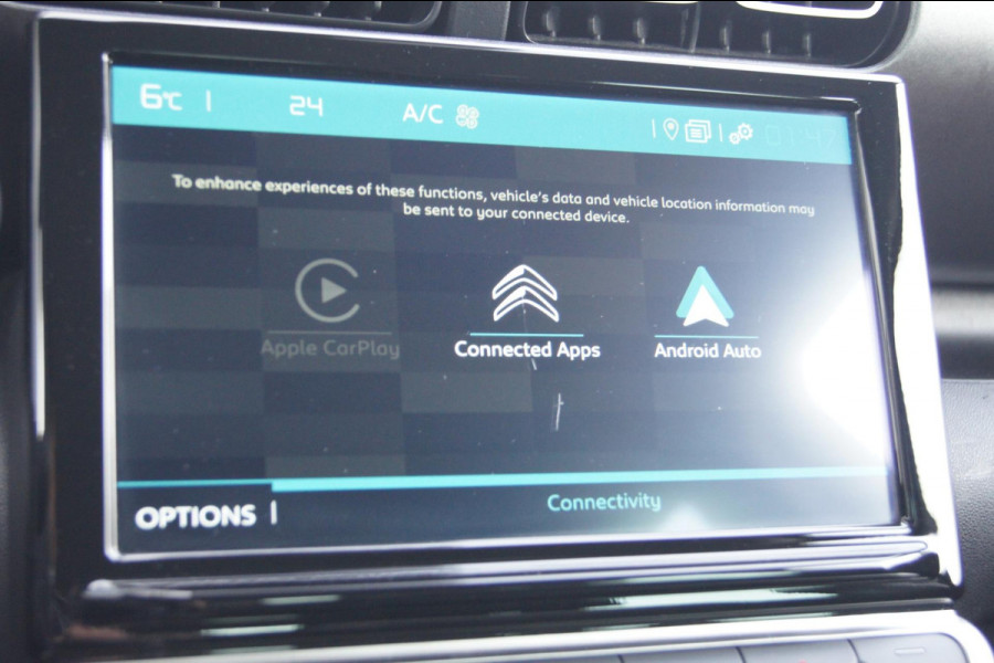 Citroën C3 Aircross 1.2 PureTech 130 Automaat • 2024 • Facelift • Voltaic Blue • Navi • All-Season • 17" Zwart LM