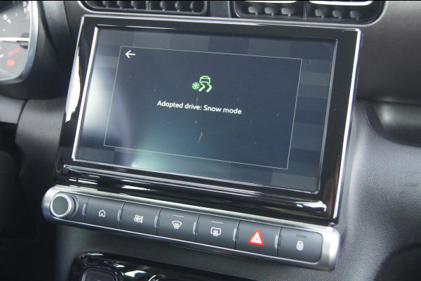 Citroën C3 Aircross 1.2 PureTech 130 Automaat • 2024 • Facelift • Voltaic Blue • Navi • All-Season • 17" Zwart LM