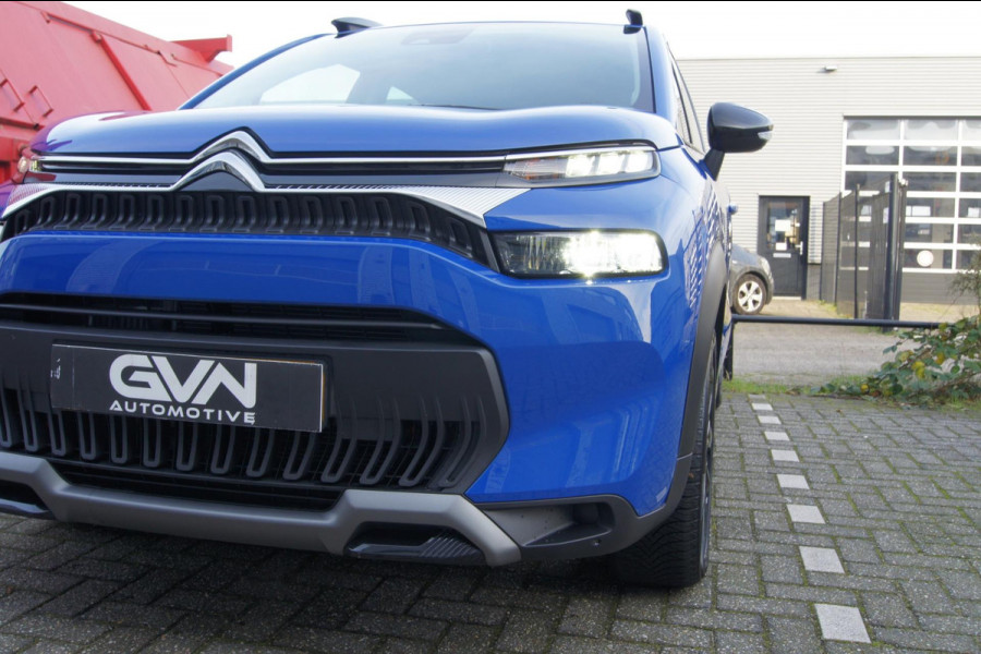 Citroën C3 Aircross 1.2 PureTech 130 Automaat • 2024 • Facelift • Voltaic Blue • Navi • All-Season • 17" Zwart LM