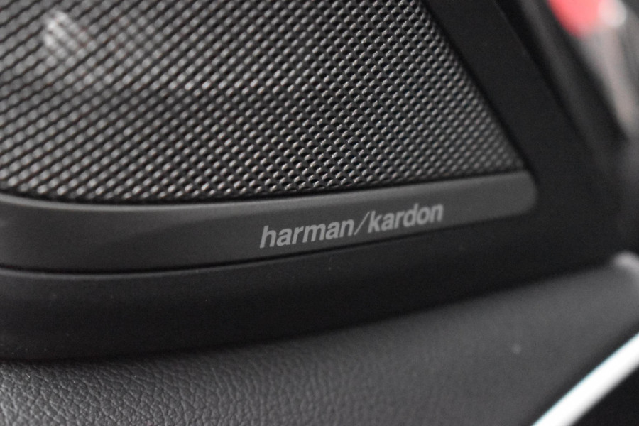 BMW 5 Serie 530e High Executive M-Sport Pano Camera 20" HK