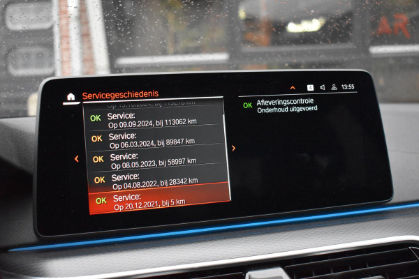 BMW 5 Serie 530e High Executive M-Sport Pano Camera 20" HK