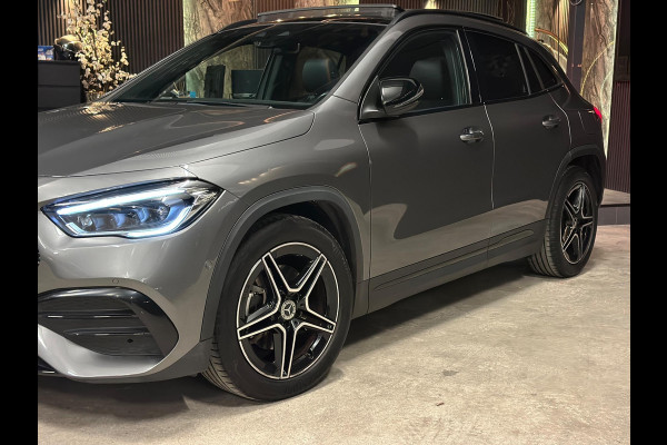 Mercedes-Benz GLA 200 AMG|PANO|MEMORY|SFEER|BOMVOL!