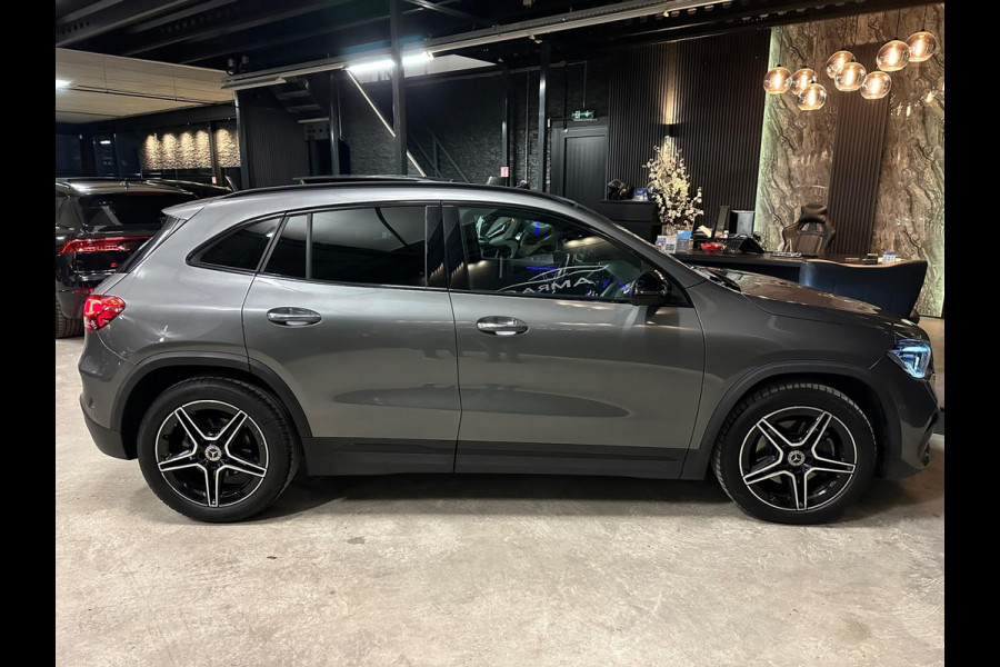 Mercedes-Benz GLA 200 AMG|PANO|MEMORY|SFEER|BOMVOL!