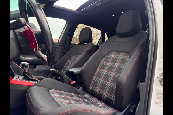 Volkswagen Polo 2.0 TSI GTI Pano/Xenon/AppleCarPlay