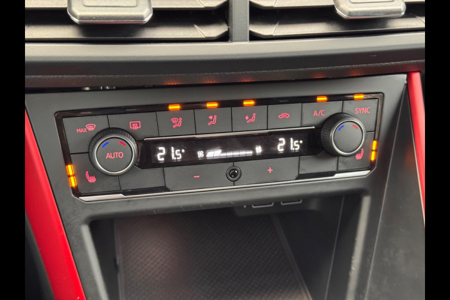 Volkswagen Polo 2.0 TSI GTI Pano/Xenon/AppleCarPlay